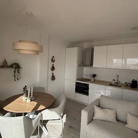 Sunny Flat With Pools & Terrace In Oasis Of דירה *