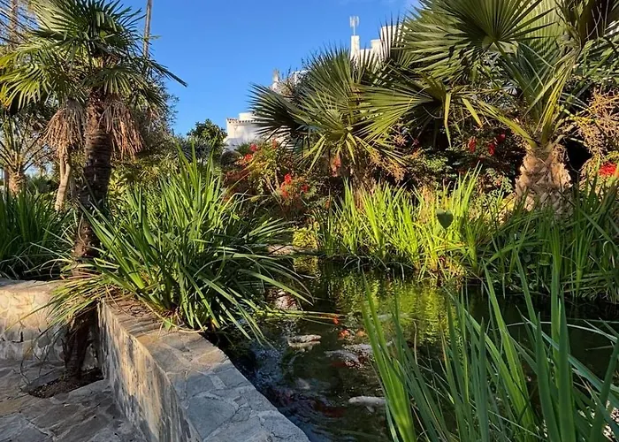 Appartement Sunny Flat With Pools & Terrace In Oasis Of Nerja